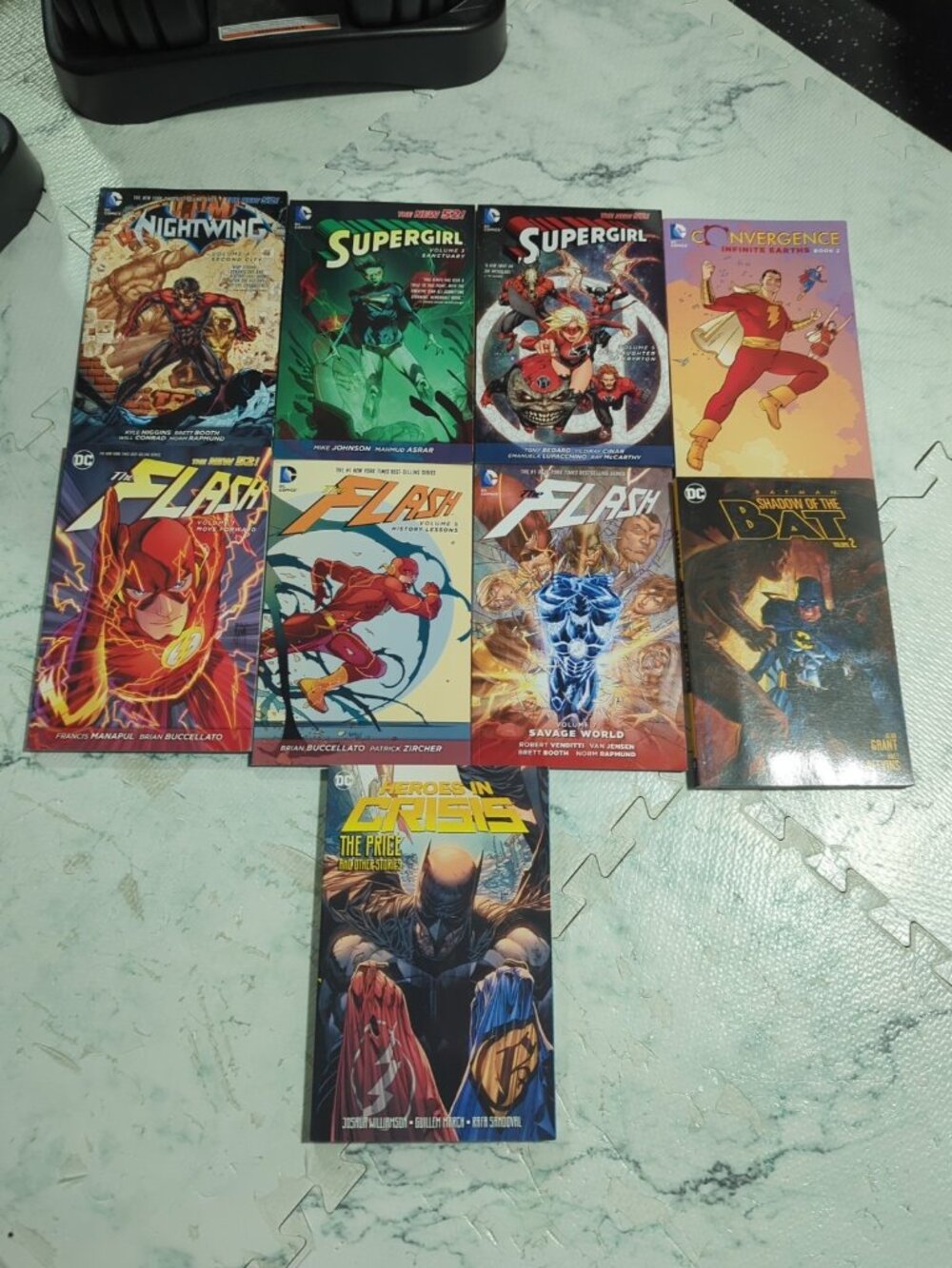 Large lot Of 9 DC Comics TPB  Paperback Trade Nightwing Batman Supergirl Flash